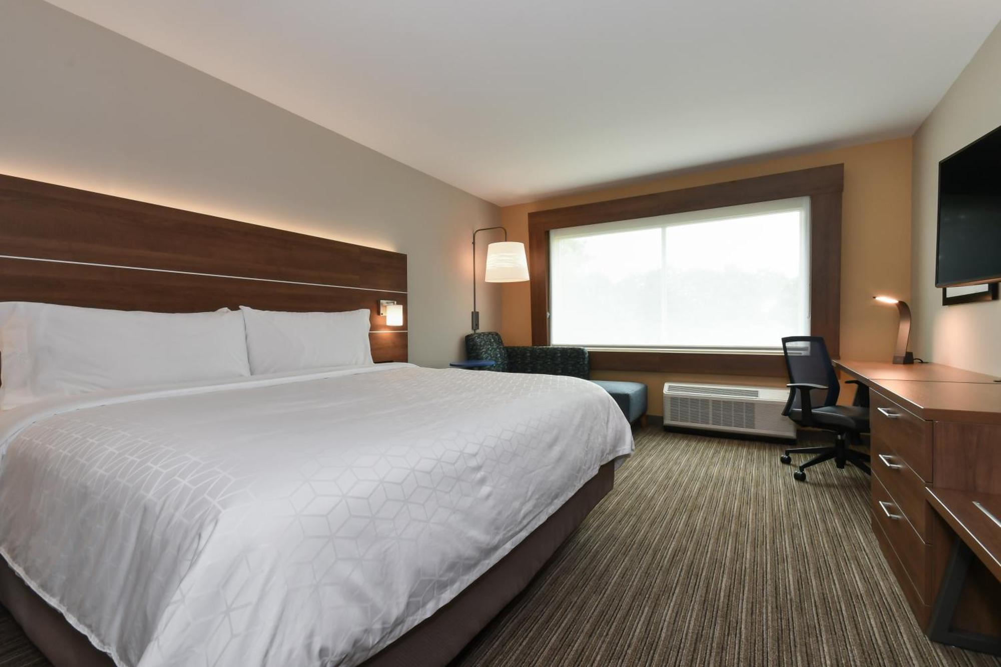 Holiday Inn Express & Suites Charlotte - Ballantyne By Ihg Екстериор снимка