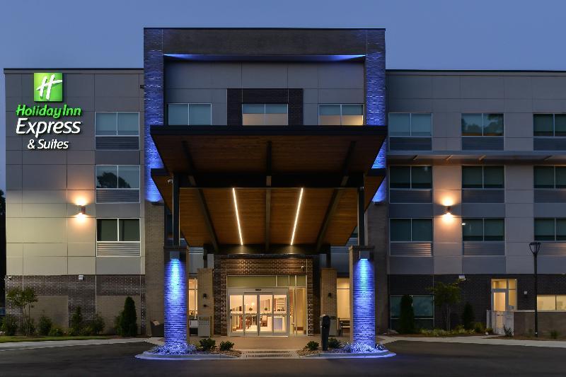 Holiday Inn Express & Suites Charlotte - Ballantyne By Ihg Екстериор снимка
