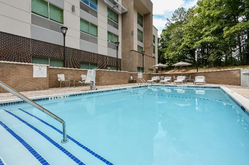 Holiday Inn Express & Suites Charlotte - Ballantyne By Ihg Екстериор снимка